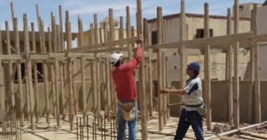 جهاز الشروق يزيل التعديات الواقعة على خط المياه الرئيسى المغذى للمدينة