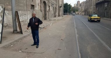 صور.. إخلاء أسواق الجمعة والبورصة وشارع الساعة غرب الإسكندرية