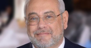 أحمد بهجت: لن نستغنى عن العاملين.. وعلى رجال الأعمال التكاتف مع الدولة