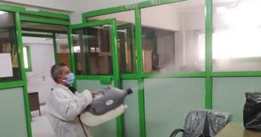 الوحدة المحلية بالمنيا تواصل أعمال التطهير للمنشآت الحكومية