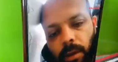 فلسطيني مصاب بكورونا يحذر الشباب من الاستهتار: "متفردوش عضلاتكم".. فيديو