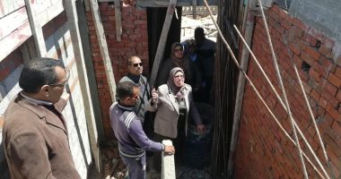 ضبط حالتى بناء مخالف بحى الجمرك و غرب الإسكندرية.. والحى يتولى الإزالة