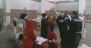 صور.. ضبط مصنع للكمامات بدون ترخيص بالعامرية غرب الإسكندرية