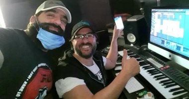 صور.. كواليس أغنية جديدة لـ كريم أبوزيد بعنوان "خليك فى البيت"