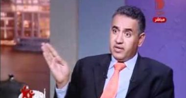 أستاذ علم اجتماع: الإصابة بكورونا ليست وصمة.. ويجب ألا ننساق وراء الشائعات