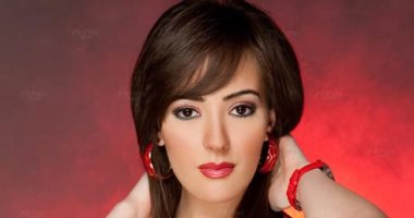 سناء يوسف تشكر الأمهات والطبيبات والممرضات لتضحياتهن فى أزمة كورونا