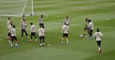 رئيس الوزراء إسبانيا يمنح أندية الليجا الضوء الأخضر للعودة للتدريبات