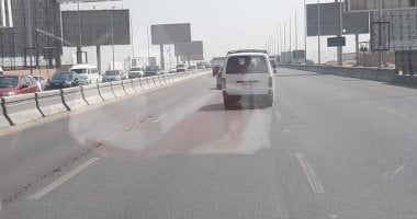 فحص السيارات المتسببة فى إصابة 4 أشخاص واشتعال النيران بأتوبيس أعلى محور 26 يوليو