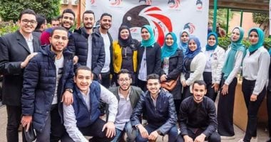 صور.. طلاب جامعة بنها يتحدون جشع التجار ويوفرون كحول بأسعار رمزية للجمهور