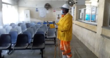 محافظ بورسعيد: استكمال حملات التعقيم للمنشآت والطرق لمواجهة كورونا.. صور
