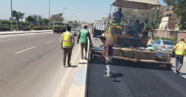صور .. رفع كفاءة الطريق الزراعى بالإسكندرية بتكلفة 18 مليون جنيه