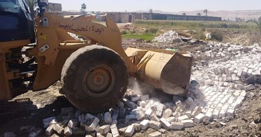 محافظ أسيوط: تنفيذ 47 قرار إزالة تعديات على الأراضى الزراعية وأملاك الدولة