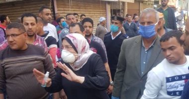 فض 6 أسوق شعبية مخالفة بمدن القليوبية لمواجهة كورونا.. صور
