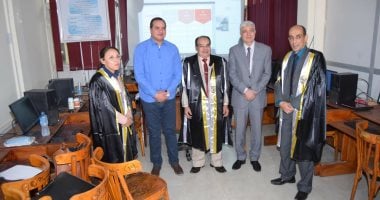 لأول مرة.. جامعة سوهاج تمنح باحثة درجة الدكتوراه عبر الفيديو كونفرانس