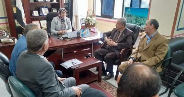 تعليم بنى سويف : حظر تحصيل مبالغ مالية من الطلاب بدعوى إعداد الأبحاث 