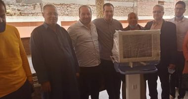 طبيبان بيطريان يتبرعان بجهاز تنفس ونفق تطهير على مدخل مستشفى بالشرقية