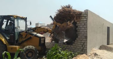 جهاز العلمين الجديدة يزيل التعديات الواقعة على 40 فداناً من أراضى الدولة 