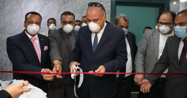 محافظ قنا يفتتح وحدة العناية المركزة بمركز علاج الأورام..صور