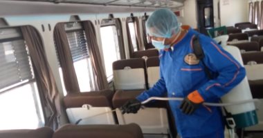 صور.. السكة الحديد تواصل أعمال تعقيم وتطهير القطارات والمحطات لمواجهة كورونا