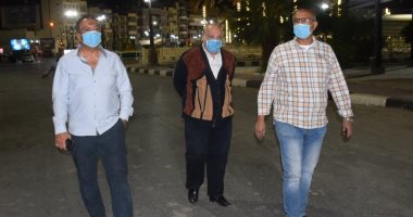 صور.. قيادات الأقصر يطبقون غلق المحلات وحملات النظافة بحملات ليلية بالميادين