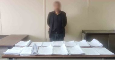 ضبط شخص ينصب على راغبى العمل بجمع 500 جنيه مصاريف إدارية