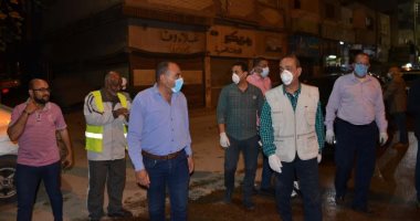 محافظ الإسماعيلية: نستغل الحظر فى تعقيم وتطهير شوارع المحافظة ورفع القمامة.. صور