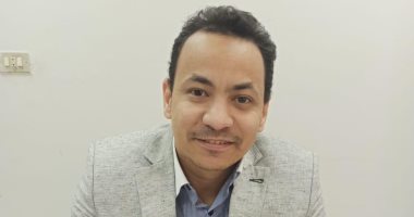 "جيشنا الأبيض".. "الرملى" مدير حميات الأقصر على خط مواجهة كورونا
