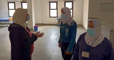 صور.. نائب محافظ مطروح تتفقد الخدمات وإجراءات الوقاية بمستشفى رأس الحكمة
