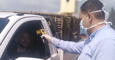 صور.. استمرار الفحص الحرارى للوافدين بالكمائن الحدودية فى الشرقية