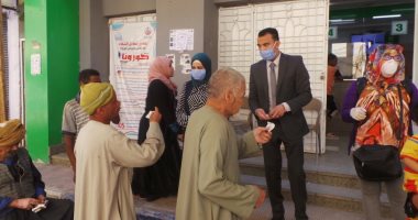 مستقبل وطن يوزع 300 شنطة غذائية جديدة على العمالة غير المنتظمة بنصر النوبة