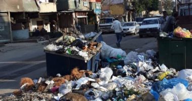 سيبها علينا.. قارئ يشكو تراكم القمامة بشارع إمام الحسينى برمسيس