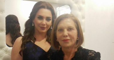 الوقت هو أمى.. رسالة مؤثرة من سلاف فواخرجى بعد رؤية والدتها فى المنام