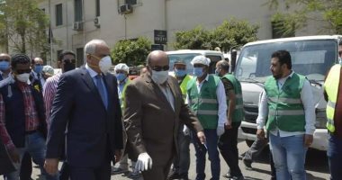 صور.. محافظ الجيزة: تطهير وتعقيم 5000 منشأة وشارع بالأحياء والمراكز والمدن