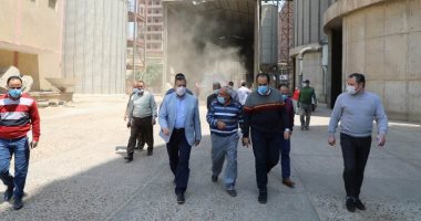 صور.. محافـظ المنوفية يتفقد صوامع شبين الكوم لمتابعة عمليات التوريد
