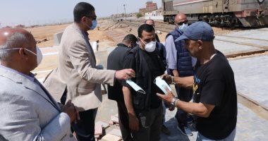 وزير النقل: الانتهاء من الأعمال المدنية لـ677 مزلقانا بالجمهورية