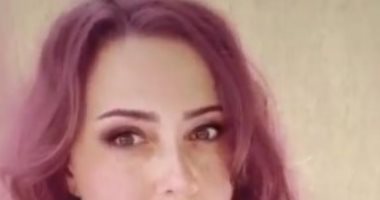 بشرى بتسلى نفسها على "تيك توك".. وتقصف جبهة تيم حسن بأغنية "شيجله".. فيديو