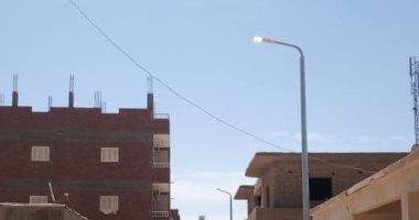 صور.. إنهاء أولى مراحل تطوير أعمدة الإنارة بمنطقة الـ128 فى مدينة غارب