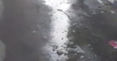 قارئ يشكو من كسر بماسورة مياه شرب بمساكن المحروسة بالنهضة