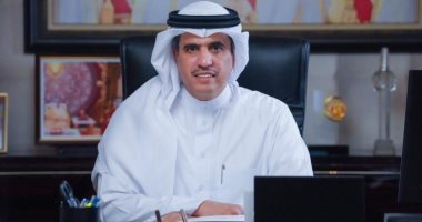 وزير الاعلام البحرينى: كل من ساهم بعمل صغير بـ"فينا خير" فهو كبير 