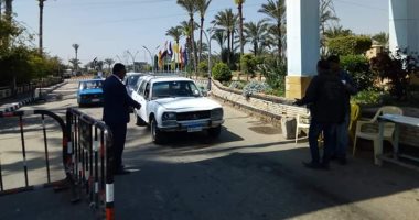 رئيس مدينه جمصة يتابع غلق مداخل المدينه أمام المصطافين والمترددين 