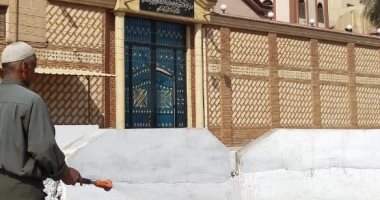 استمرار حملات التعقيم والنظافة بمدينة فاقوس بالشرقية  لمواجهة كورونا