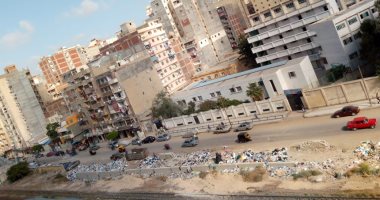 شكوى من تراكم القمامة فى شارع ملك حفنى في سيدى بشر بمحافظة الإسكندرية
