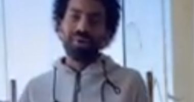 صحيفة إماراتية: شبيه صلاح يظهر في إعلان طريف بالإمارات لمحاربة كورونا.. صور