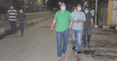 صور.. سكرتير محافظة الأقصر يتفقد حملات النظافة بالشوارع وتطبيق حظر التجوال