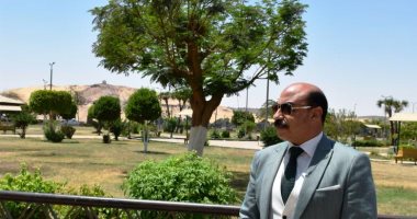 محافظ أسوان: وعى المواطن أعلى من الإجراءات الاحترازية المتخذة.. صور وفيديو