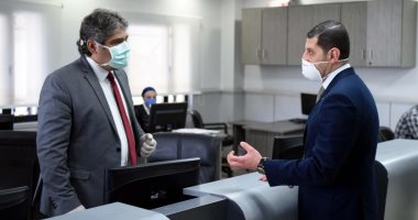 "مراكز خدمات المستثمرين".. أنشئت تنفيذا لقرارات الرئيس السيسي لدعم مناخ الأعمال وجذب الاستثمارات.. تنتشر بالجمهورية وتضم ممثلين عن الجهات الحكومية لـ"الإنجاز".. و"هيئة الاستثمار" تتخذ إجراءات لاستمرار عملها