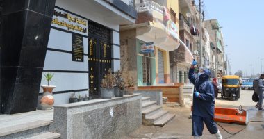 رئيس شركة "مياه القناة": تطهير وتعقيم شوارع الإسماعيلية يوميًا.. صور