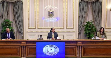 رئيس الوزراء: إذا زادت إصابات كورونا عن توقعاتنا سنتخذ إجراءات أشد قسوة