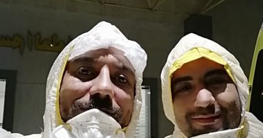 الجيش الأبيض.. أحمد وإبراهيم مسعفان على خط مواجهة كورونا بالإسكندرية