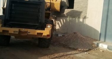 إزالة 8 حالات تعد على أملاك الدولة بطور سيناء.. صور